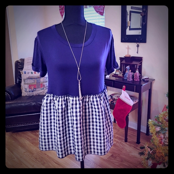 🦋3/$20🦋 Sweet Claire Blouse - Picture 2 of 6